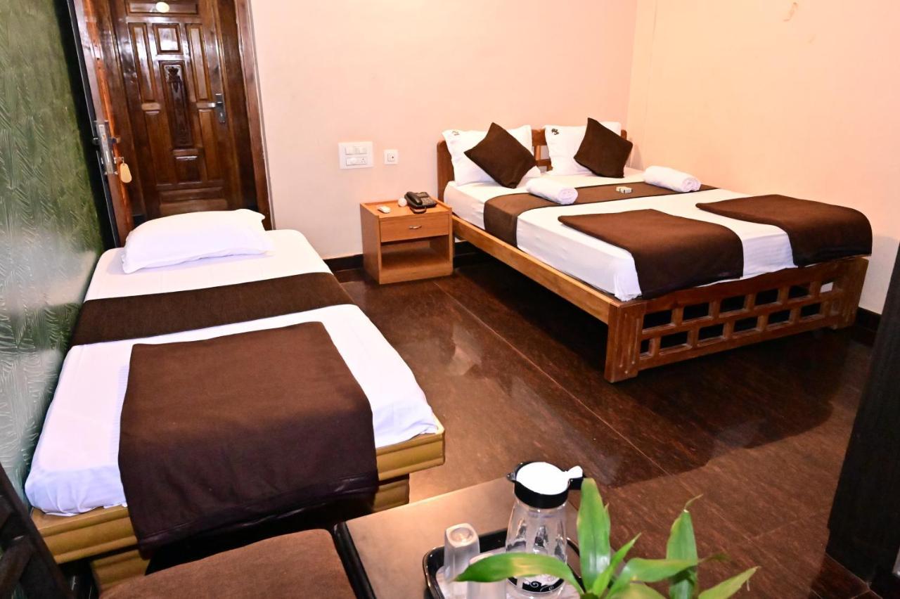 Jaya Paradise Mavalli Exterior photo